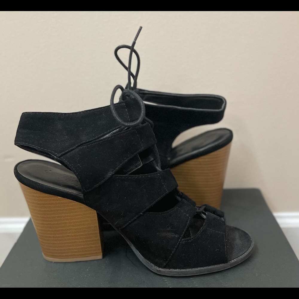 Crisscross Thick Heels